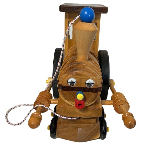 Vintage Cambridge Toy Co. Handmade Childs Wooden Pull Toy Train - Picture 2 of 10